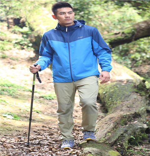 焦点娱乐焦点娱乐冲锋衣26625