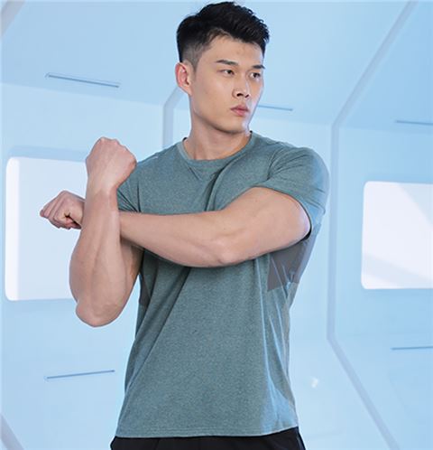 焦点娱乐圆领短袖速干运动t恤供应商883127/883128