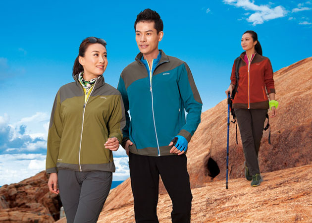 焦点娱乐登山服团购的款式