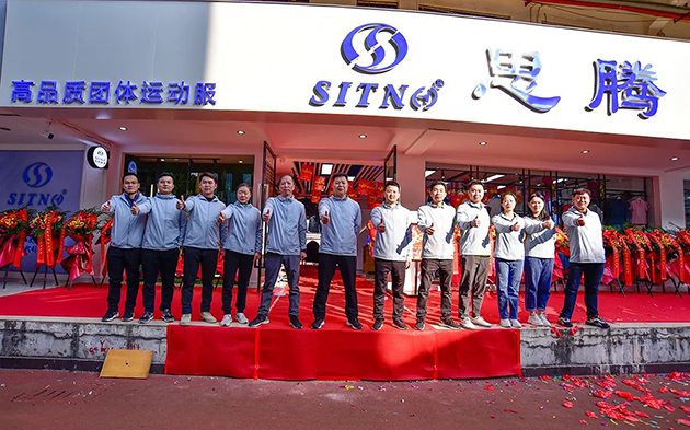 焦点娱乐昆明店开业图1
