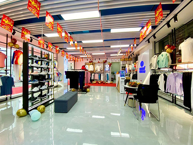 焦点娱乐昆明店开业图10